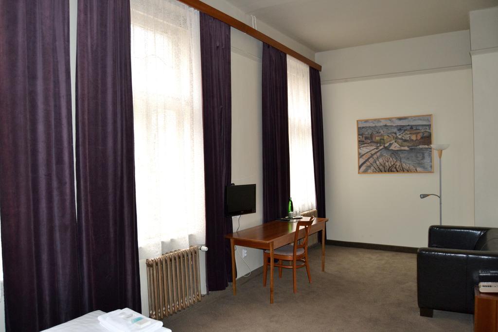 Hotel Praha Λίμπερεκ Εξωτερικό φωτογραφία