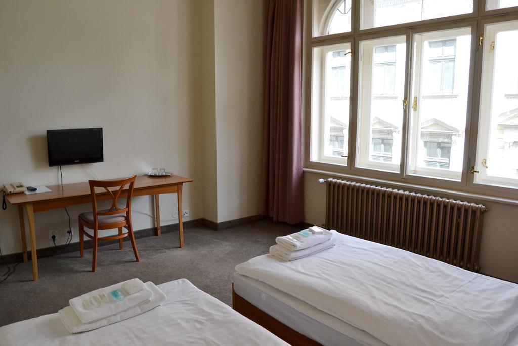 Hotel Praha Λίμπερεκ Εξωτερικό φωτογραφία